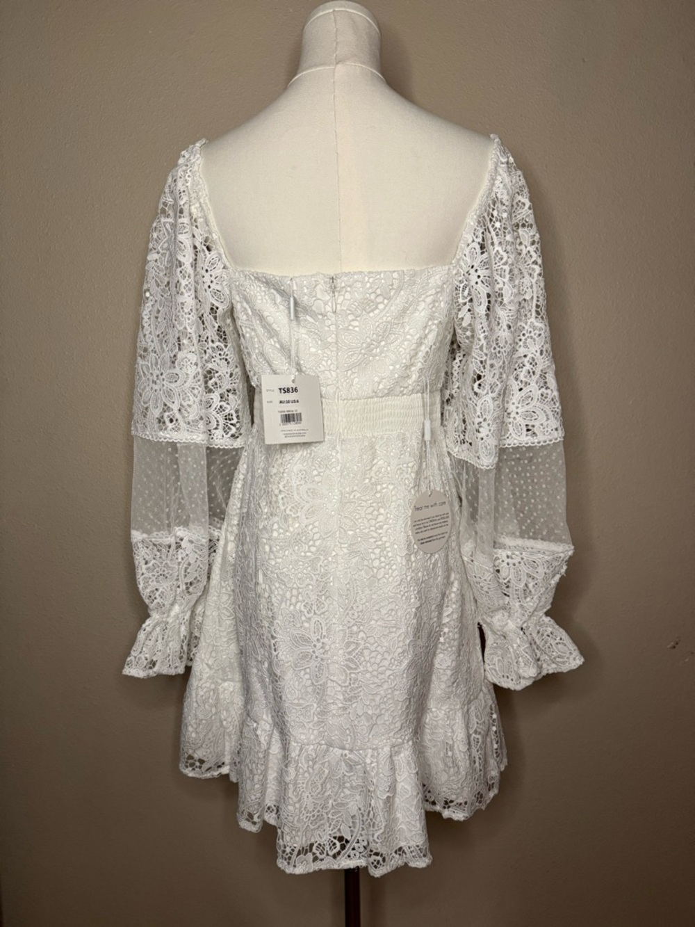Jaus White Lace Mini Dress with Puff Sleeves - Picture 7 of 10